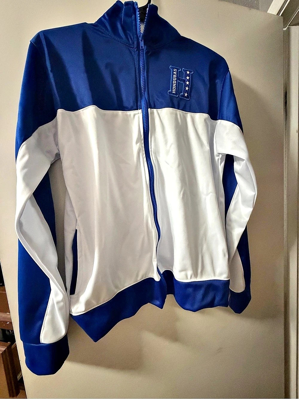 BLAST Color Block Track Jacket Size Small Like New